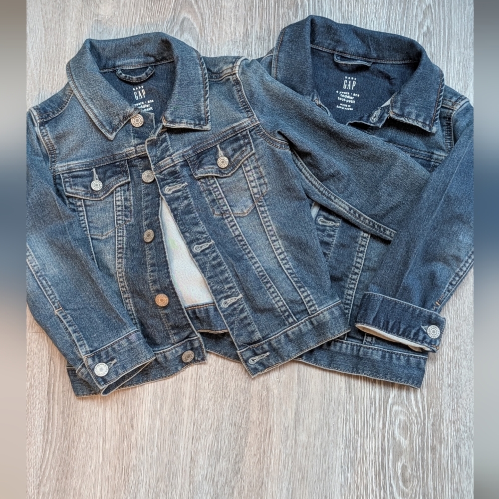 Set Of 2: Baby GAP Denim Jackets - 4T